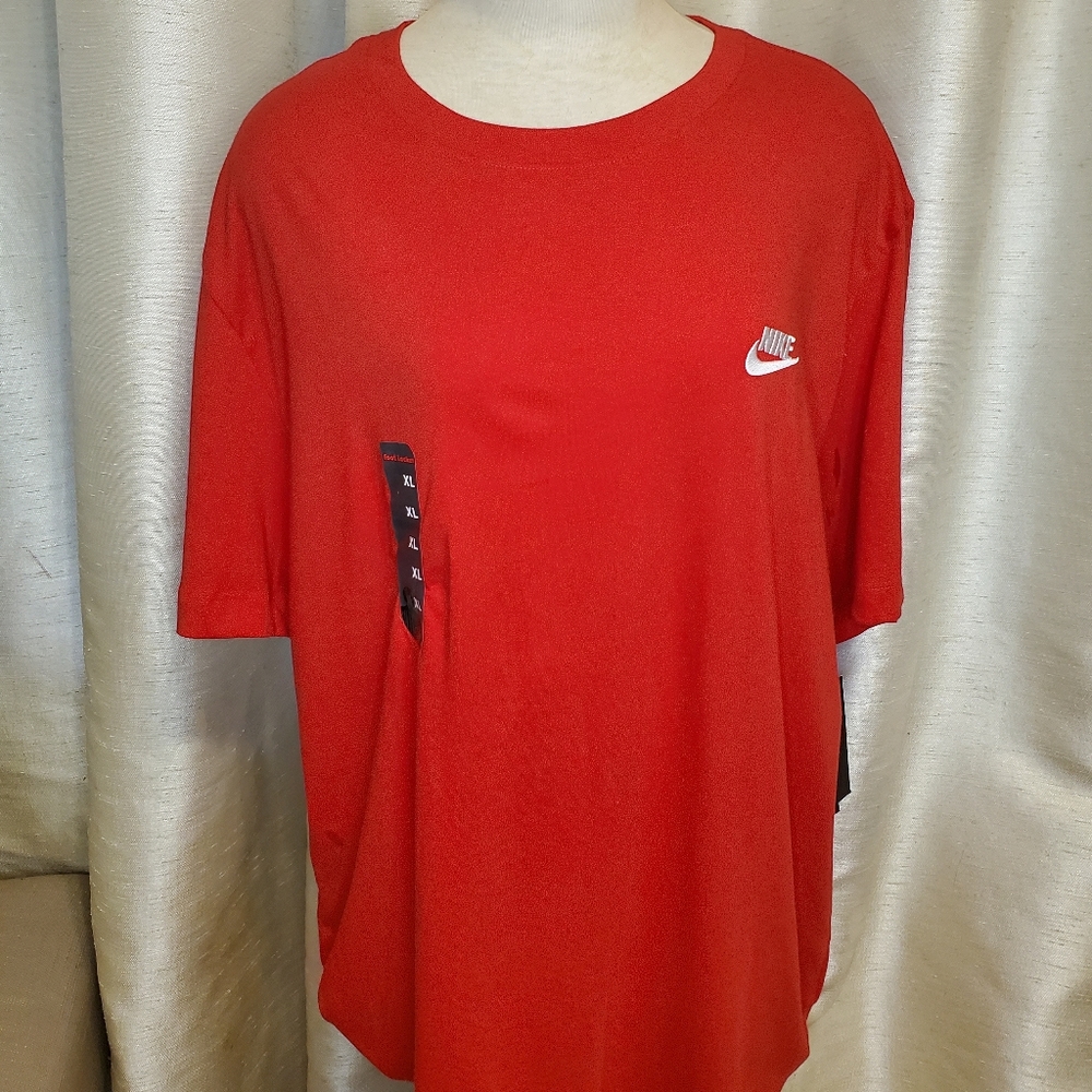 Nike Mens shirt from FootLocker